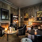The Talbott, Autograph Collection Hotel