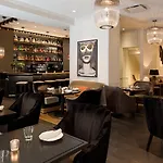 The Talbott, Autograph Collection Hotel 4*