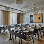 Viceroy Hotel