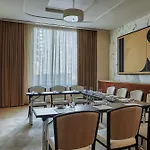 Viceroy 5* Chicago