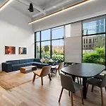 4br Modern Gem Sleek Bright & * Chicago