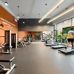 3Br City Escape Bright Sleek Spacious