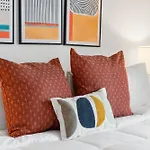 Group-ready 3br Sleek Design & Great Location * Chicago