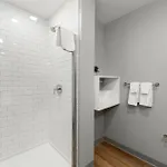 Hotel Group-ready 3br Sleek Design & Great Location *