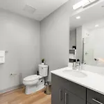 Group-ready 3br Sleek Design & Great Location