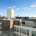 Hotel Group-ready 3br Sleek Design & Great Location *