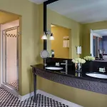 Hotel Downtown, Autograph Collection