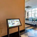 Travelodge By Wyndham Downtown Chicago