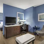 Fairfield And Downtown/ Magnificent Mile Hotel Chicago