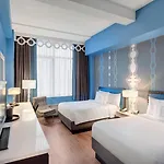 Fairfield And Downtown/ Magnificent Mile 3*