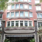 Fairfield And Downtown/ Magnificent Mile Hotel 3*