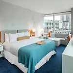 Hotel Kinzie