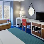 Hotel Kinzie 4*