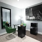 The Buckingham Hotel 3*