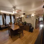 Tranquil Library 2Brm 1Bath Private Eclectic Apt At Solar Lodge