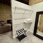 Huge! 3 King Bedrooms With Private Rooftop Lounge On Fulton Market