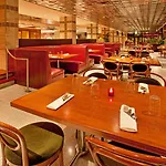 Crowne Plaza - West Loop By Ihg Hotel