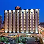 Crowne Plaza - West Loop By Ihg Hotel 3*