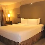 Crowne Plaza - West Loop By Ihg Hotel