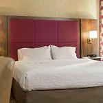 Hotel Hampton Majestic Theatre District 3*