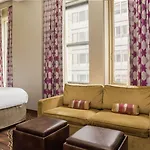 Hampton Majestic Theatre District Hotel