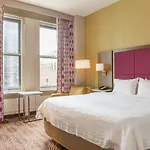 Hotel Hampton Majestic Theatre District Chicago