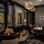 Hotel Waldorf Astoria Chicago