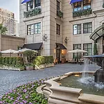 Hotel Waldorf Astoria Chicago
