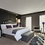 Waldorf Astoria Hotel 5*