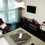Ivy Boutique (adults Only) 4*