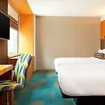 Aloft By Marriott Downtown River North