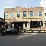 The Chicago Hotel Collection River North