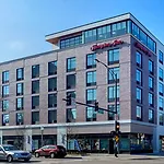 Hampton Inn Chicago North-Loyola Station, Il