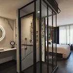 Emc2, Autograph Collection Hotel