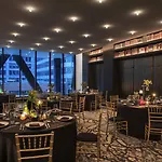Emc2, Autograph Collection Chicago