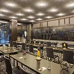 Hotel Emc2, Autograph Collection 4*