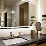 Hotel Viceroy Chicago