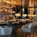 Viceroy 5* Chicago