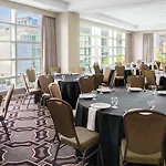Hilton Garden Mccormick Place Hotel 3*
