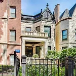 East Lincoln Park Gem Spacious 4 Br