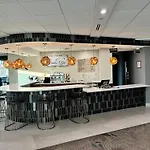 Holiday Inn Chicago Midway Airport S By Ihg