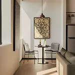 Sonder By Marriott Bonvoy Market Hall West Loop Aparthotel