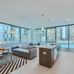 Sentral Michigan Avenue 3*