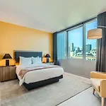 Sentral Michigan Avenue Hotel