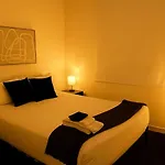 Stylish 4br Stay-prime Location - State Rep Apartment *
