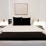 Stylish 4br Stay-prime Location - State Rep Chicago