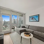Hotel Level - River North