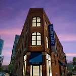 River West, Second Floor Chicago By 747 Lofts