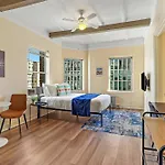 Charming Studio Space - Sp 1400