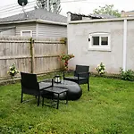 Sleeps7 • 2Br • Coffee Station • Backyard W/ Grill